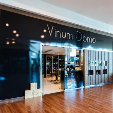 Logo da loja vinum domo