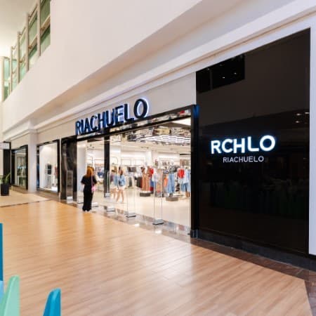 Imagem de interna da loja riachuelo